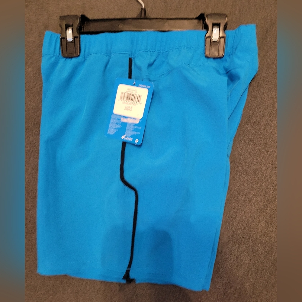 Girls shorts, Columbia, blue, size medium,new with tags Sport Running Hiking